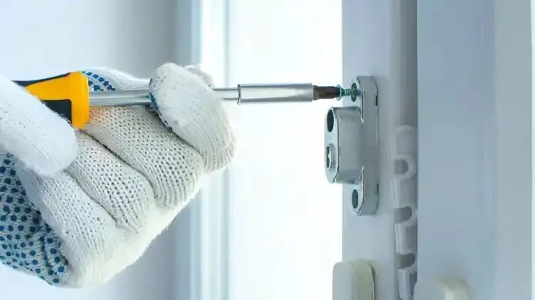Professional safe-opening service in Yelm, Washington